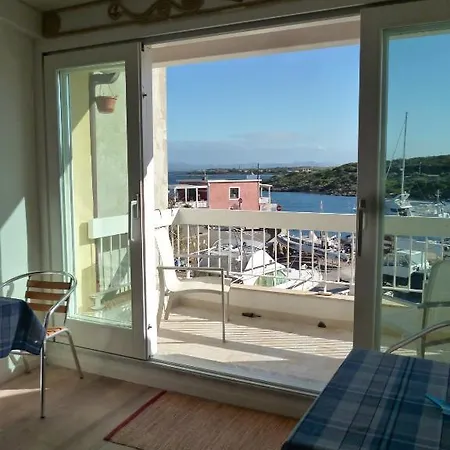 Domo Sul Porto Nocleg ze śniadaniem 3*