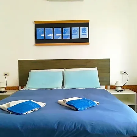 Bed & Breakfast Domo Sul Porto 3*