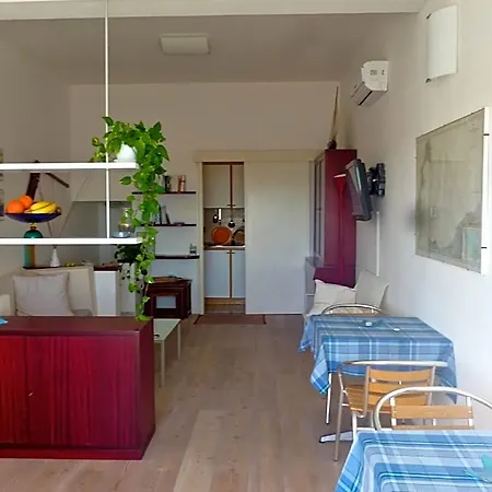 Domo Sul Porto 3* ستينتينو