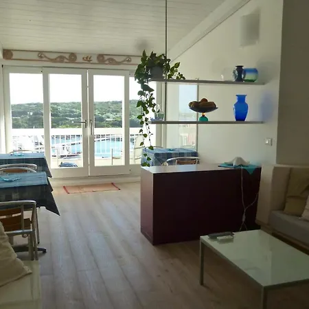 Domo Sul Porto 3* ستينتينو