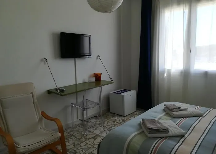 Domo Sul Porto Стинтино