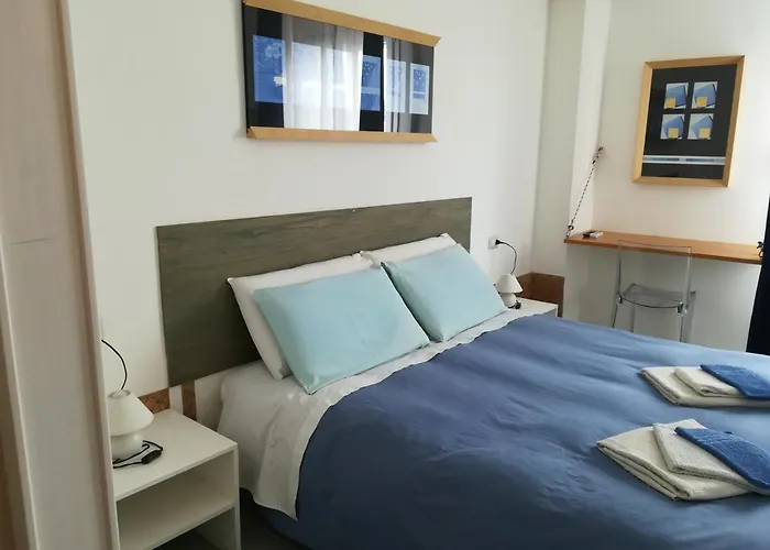 Domo Sul Porto Стинтино